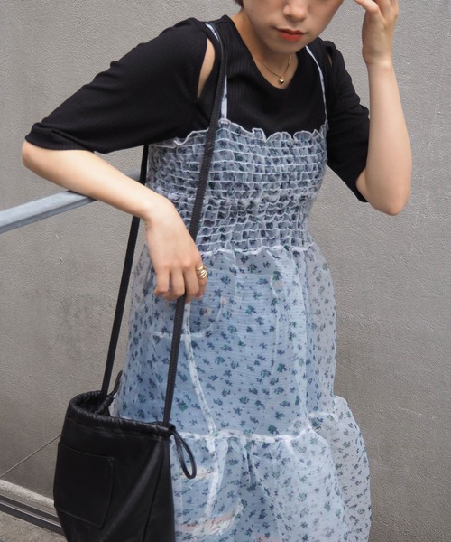 CIAOPANIC（チャオパニック）の「フラワープリントチュールキャミワンピース（ワンピース・レディース・ホワイト/ベージュ・FREE）」の18枚目の写真