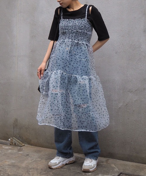 CIAOPANIC（チャオパニック）の「フラワープリントチュールキャミワンピース（ワンピース・レディース・ホワイト/ベージュ・FREE）」の14枚目の写真