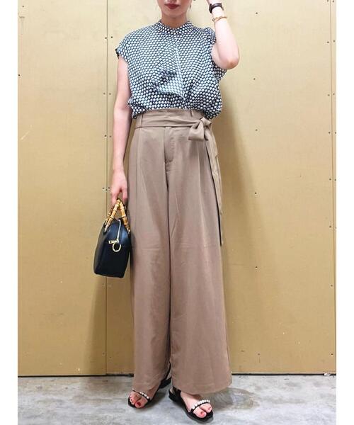 Te chichi TERRASSE(テチチテラス)の「ウエストリボンワイドパンツ(その他パンツ・レディース・ブラック/グリーン/モカ/ベージュ・F)」の10枚目の写真
