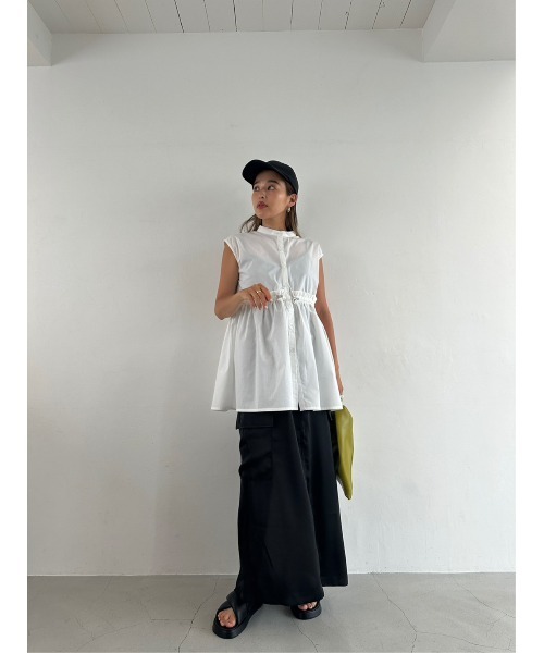 TRUNC（トランクエイティーエイト）の「Satin Drawstring Cargo Skirt（スカート・レディース・アイボリー/ブラック・FREE）」の11枚目の写真