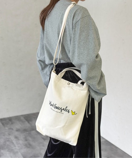 Mark Gonzales（マーク・ゴンザレス）の「MARK GONZALES ART WORK/マークゴンザレス　【Web限定】キャンバスA4 2WAYショルダーバッグ（ショルダーバッグ・メンズ・ホワイト系1/ホワイト系2/ブラック系1/ブラック系2・FREE）」の13枚目の写真