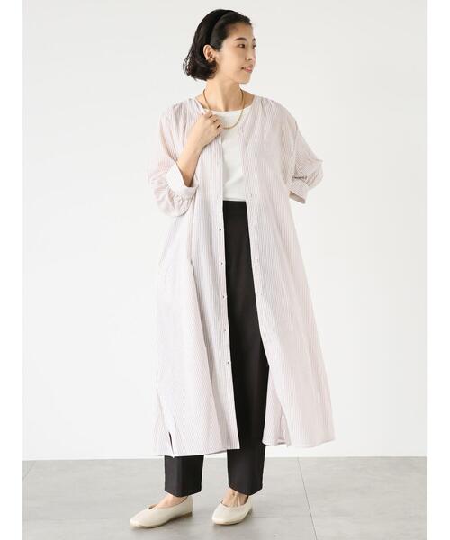 Lugnoncure（ルノンキュール）の「ストライプVネックシャツワンピース（ワンピース・レディース・ベージュ/パープル/ネイビー・F）」の2枚目の写真