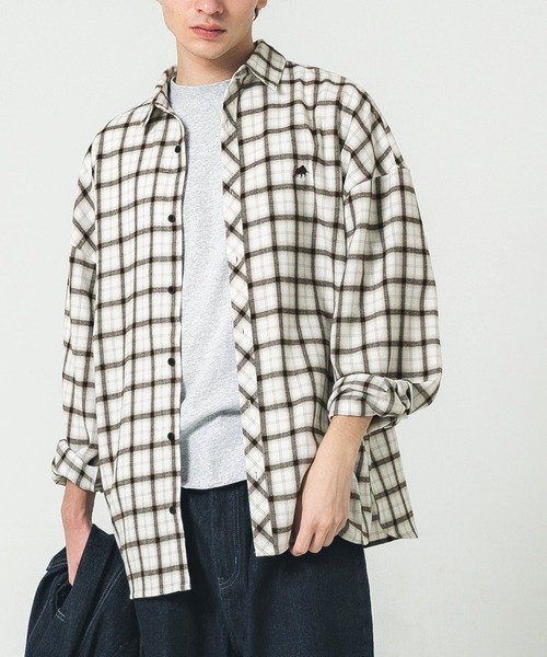 coca(coca)(コカ)の「メンズネルマドラスチェック刺繍シャツ(シャツ/ブラウス・メンズ・アイボリー・XL/M/L)」の1枚目の写真