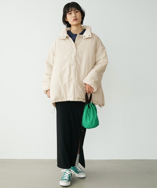 Chaco closet（チャコ クローゼット）の「中綿マルチウェイリバーシブルスタンドカラーミドルコート（ブルゾン・レディース・アイボリー/ブラック/ベージュ・FREE）」の15枚目の写真