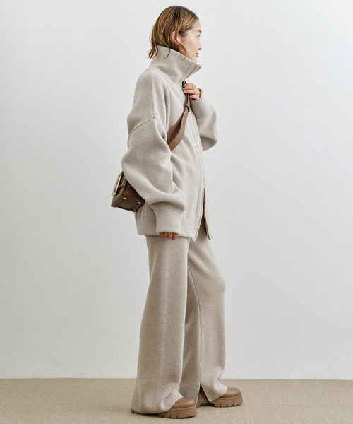 Deuxieme Classe（ドゥーズィエムクラス）の「*OLBIA ロングジップ