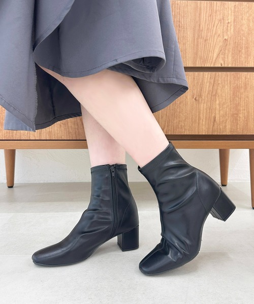 apres jour（アプレジュール）の「ショートブーツ【ZOZOTOWN限定アイテム】（ブーツ・レディース・ブラック/アイボリー/ダークブラウン・X-LARGE/SMALL/MEDIUM/LARGE）」の8枚目の写真