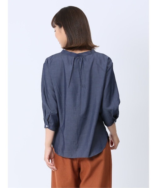 m.f.editorial(エムエフエディトリアル)の「【WEB限定販売】m.f.エディトリアル レディース 形態安定 シャンブレープルオーバー長袖ブラウス(シャツ/ブラウス・レディース・ネイビー・S/LARGE/MEDIUM)」の5枚目の写真