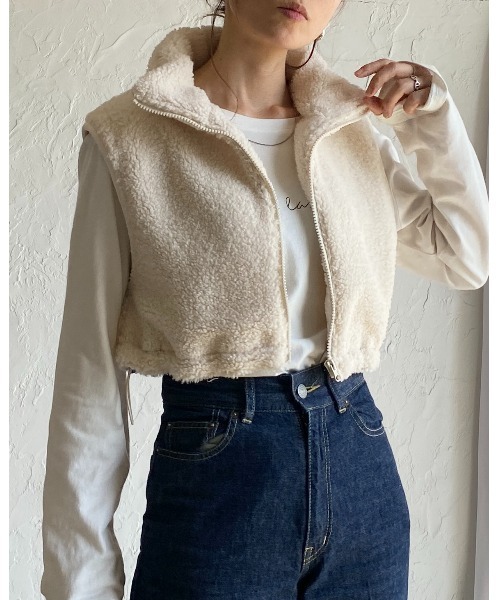 セール】ジップアップ裾ドロストショート丈ハイネックボアベスト