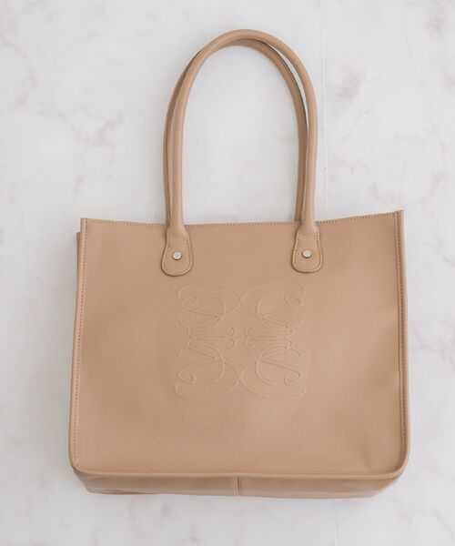 ems excite（エムズエキサイト）の「エンボストートバッグ（トートバッグ・レディース・オフホワイト/ベージュ/ブラック・ONE SIZE）」の11枚目の写真