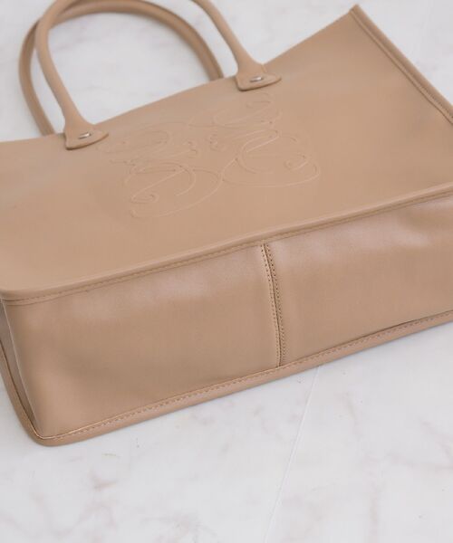 ems excite（エムズエキサイト）の「エンボストートバッグ（トートバッグ・レディース・オフホワイト/ベージュ/ブラック・ONE SIZE）」の15枚目の写真