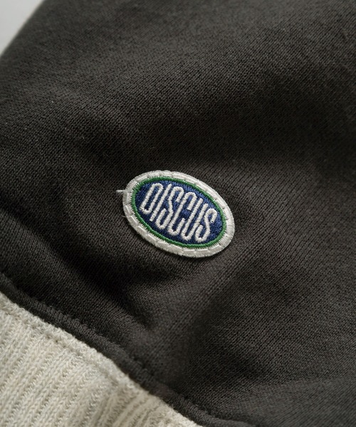 DISCUS(ディスカス)の「【DISCUS/ディスカス】ワンポイント ピスネームタグ付き リブラインデザイン ビッグシルエット クルーネックスウェット/ オーバーサイズ(スウェット・レディース・ライトブルー/グレー/ホワイト/スミクロ・M/L)」の12枚目の写真