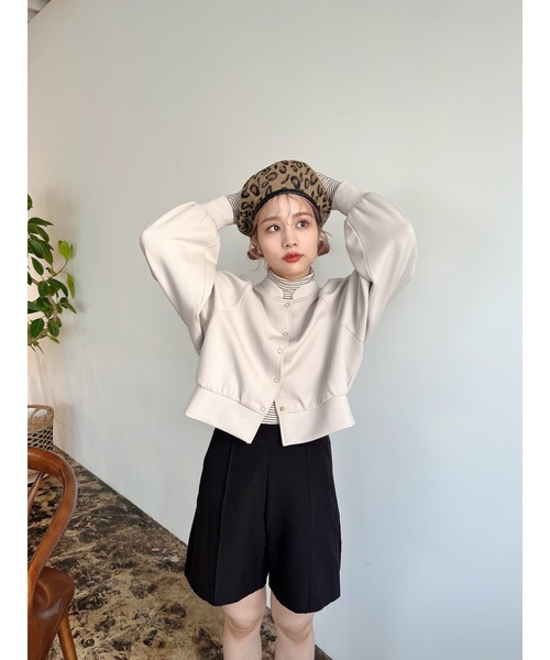 JUMELLE（ジュメロ）の「bonding cardigan（カーディガン/ボレロ・レディース・ベージュ/ブラック・FREE）」の5枚目の写真