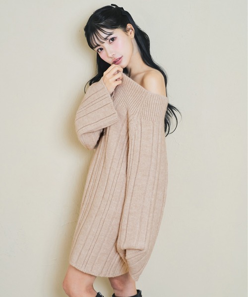 Olu.（オルドット）の「ランダムリブオフショルニットワンピース