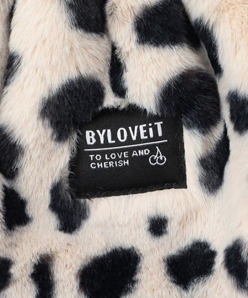 by LOVEiT（バイラビット）の「アニマル柄マフラー（マフラー・キッズ・ベージュ/オフホワイト・FREE）」の3枚目の写真