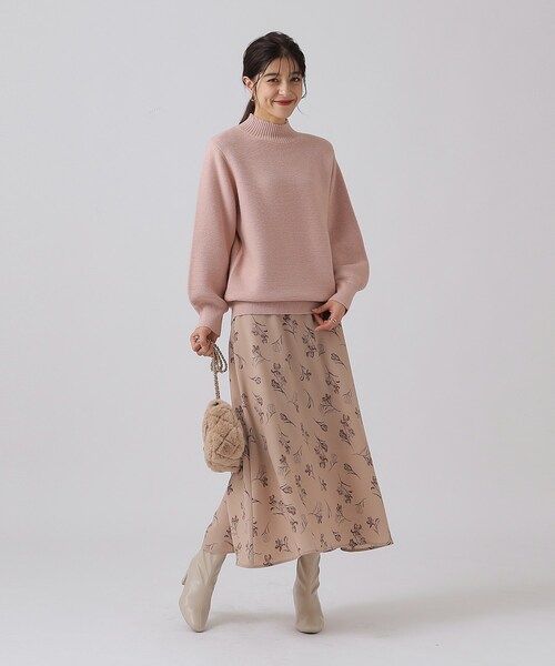 SHOO・LA・RUE（シューラルー）の「◆大人フェミニン 線画フラワープリントスカート（スカート・レディース・ブラック系6/ベージュ系その他2・00）」の6枚目の写真