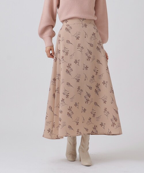 SHOO・LA・RUE（シューラルー）の「◆大人フェミニン 線画フラワープリントスカート（スカート・レディース・ブラック系6/ベージュ系その他2・00）」の7枚目の写真