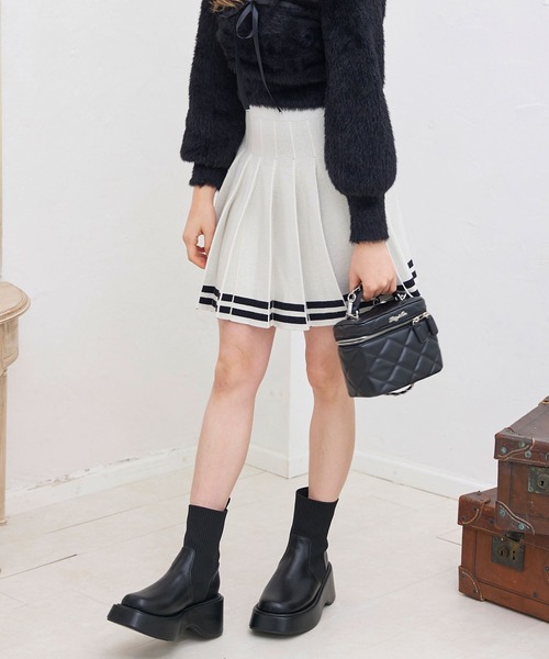 titty&Co. PETIT(ティティアンドコープティ)の「【titty&Co.PETIT 】ジャガードプリーツラインスカート(スカート・レディース・ブラック/ホワイト・FREE)」の13枚目の写真