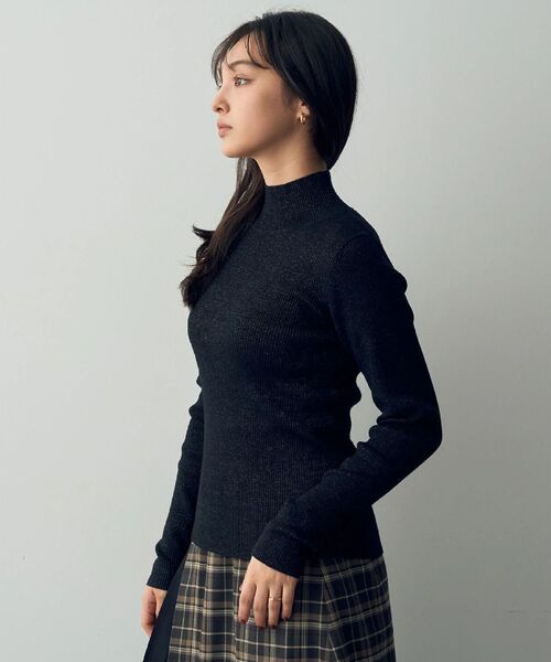 YECCA VECCA（イェッカヴェッカ）の「ラメ混ハイネックリブニット（ニット/セーター・レディース・ブラック/ベージュ/グレー/ブルー・FREE）」の18枚目の写真