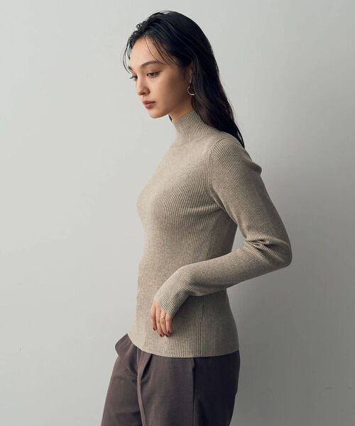 YECCA VECCA（イェッカヴェッカ）の「ラメ混ハイネックリブニット（ニット/セーター・レディース・ブラック/ベージュ/グレー/ブルー・FREE）」の22枚目の写真