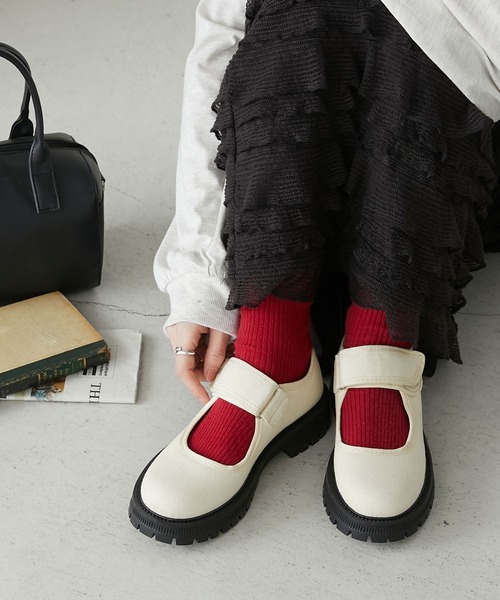 BONLECILL（ボンルシール）の「ベルクロバレエプラットフォームシューズ（バレエシューズ・レディース・アイボリー/ブラック/ブラウン/ブラック系1・L/M/S）」の16枚目の写真