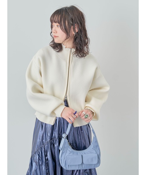 ELENCARE DUE(エレンカーレデュエ)の「・ELENCARE DUE ハイネックZIPカーディガン(カーディガン/ボレロ・レディース・アイボリー/ブラック/グレー・FREE)」の6枚目の写真