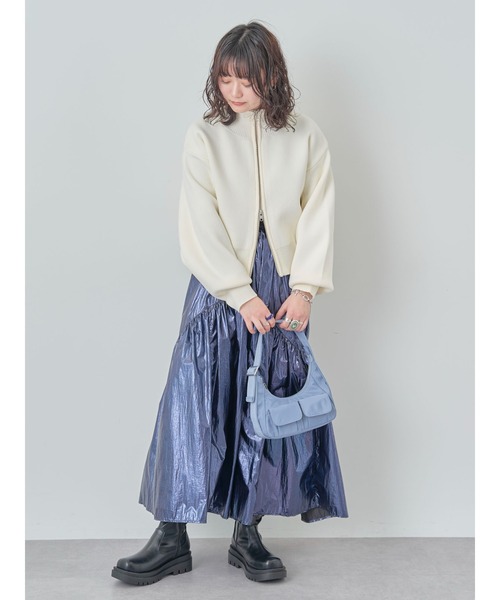 ELENCARE DUE(エレンカーレデュエ)の「・ELENCARE DUE ハイネックZIPカーディガン(カーディガン/ボレロ・レディース・アイボリー/ブラック/グレー・FREE)」の5枚目の写真