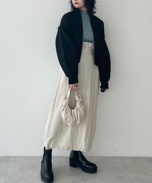 ELENCARE DUE(エレンカーレデュエ)の「・ELENCARE DUE ハイネックZIPカーディガン(カーディガン/ボレロ・レディース・アイボリー/ブラック/グレー・FREE)」の14枚目の写真