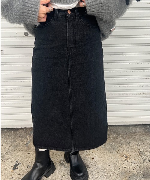 ISOOK（アイスー）の「ブラックデニムスカート（chiica select） / ナロースカート ミモレ丈 バックスリット（デニムスカート・レディース・ブラック・FREE）」の7枚目の写真