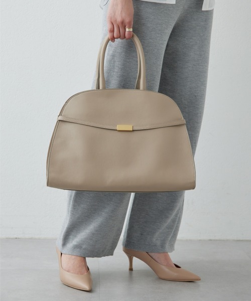 GALLARDAGALANTE(ガリャルダガランテ)の「【NOVIA】ボストンバッグ/ISABEL(ボストンバッグ・レディース・ブラック/ベージュ・FREE)」の22枚目の写真