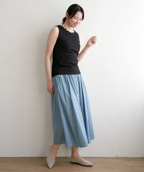 ikka(イッカ)の「【接触冷感/UVカット】コットンUSA前後レースタンクトップ(タンクトップ・レディース・オフホワイト/ベージュ/ブラック・S/M/L)」の7枚目の写真