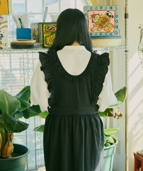 kutir（クティール）の「【クティールとレトロ】２way フリルキャミワンピース（ワンピース・レディース・ブラック/ネイビー/ブルー/オフホワイト・LARGE/SMALL/MEDIUM）」の10枚目の写真