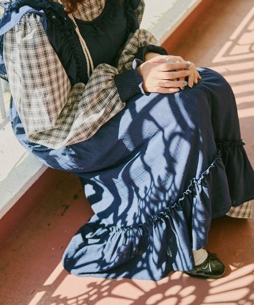 kutir（クティール）の「【クティールとレトロ】２way フリルキャミワンピース（ワンピース・レディース・ブラック/ネイビー/ブルー/オフホワイト・LARGE/SMALL/MEDIUM）」の14枚目の写真