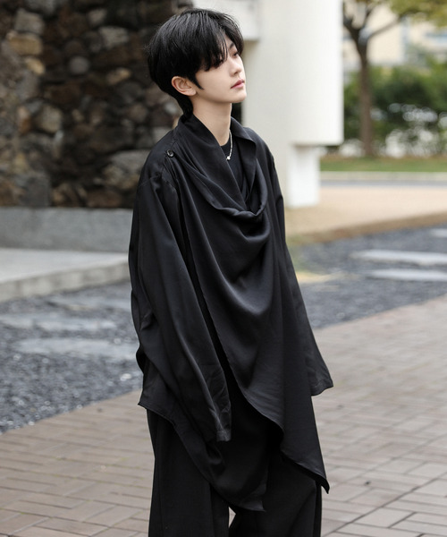 neos(ネオス)の「【neos】ルーズシルエット ドレープネック ロングスリーブ カットソー(Tシャツ/カットソー・メンズ・ブラック/ベージュ・MEDIUM/LARGE)」の3枚目の写真