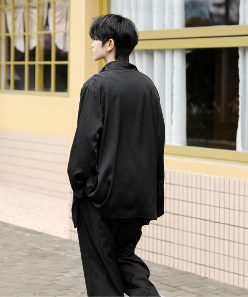 neos(ネオス)の「【neos】ルーズシルエット ドレープネック ロングスリーブ カットソー(Tシャツ/カットソー・メンズ・ブラック/ベージュ・MEDIUM/LARGE)」の7枚目の写真