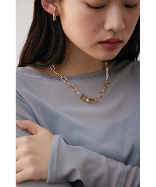 AZUL by moussy（アズールバイマウジー）の「ハーフフェイクパールミックスチェーンネックレス（ネックレス・レディース・ゴールド系その他/シルバー・FREE）」の9枚目の写真