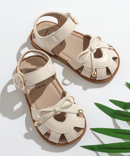 apres les cours（アプレレクール）の「リボン付きハートサンダル（サンダル・キッズ・ブラック/アイボリー・16/15 /18/17/19/14）」の2枚目の写真