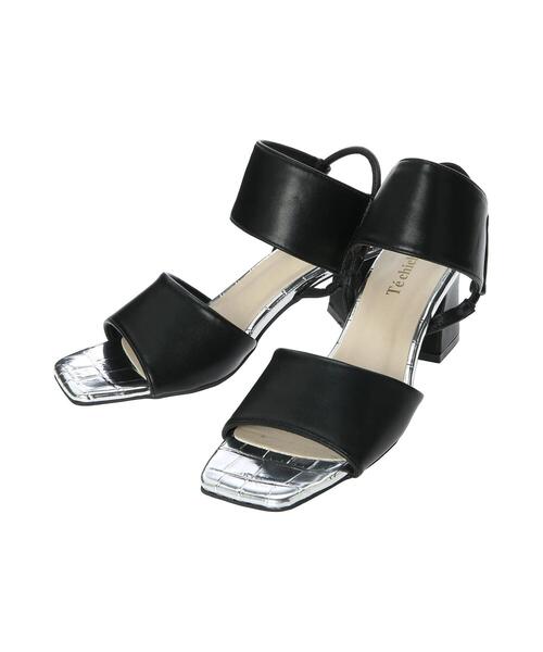 Te chichi（テチチ）の「ダブルベルトサンダル（サンダル・レディース・オフホワイト/ブラック・37/38）」の11枚目の写真