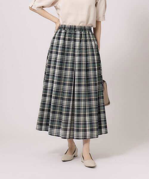 DRESKIP（ドレスキップ）の「◆【無理せずキレイ】歩くたびに揺れる ドラマティックフレアスカート（スカート・レディース・ブラック系1/ネイビー系1/イエロー系その他/ライトブルー・02/03/04）」の6枚目の写真