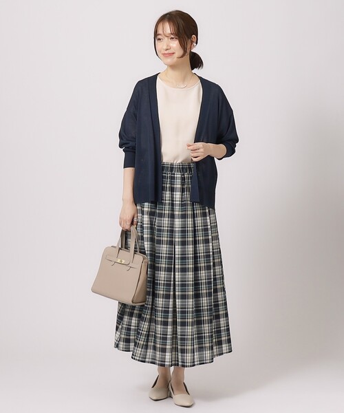 DRESKIP（ドレスキップ）の「◆【無理せずキレイ】歩くたびに揺れる ドラマティックフレアスカート（スカート・レディース・ブラック系1/ネイビー系1/イエロー系その他/ライトブルー・02/03/04）」の8枚目の写真