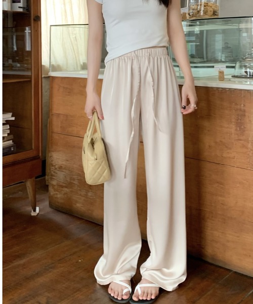 FREE STYLISTS（フリー スタイリスト）の「YUGA_YGMC サテン イージーパンツ（その他パンツ・レディース・オフホワイト/ベビーピンク/ブラック/マスタード・FREE）」の6枚目の写真