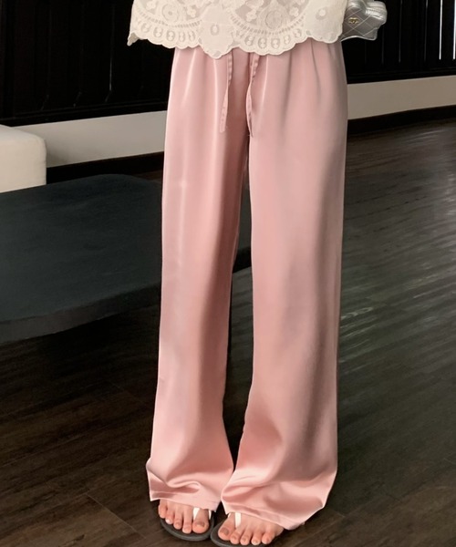 FREE STYLISTS（フリー スタイリスト）の「YUGA_YGMC サテン イージーパンツ（その他パンツ・レディース・オフホワイト/ベビーピンク/ブラック/マスタード・FREE）」の10枚目の写真