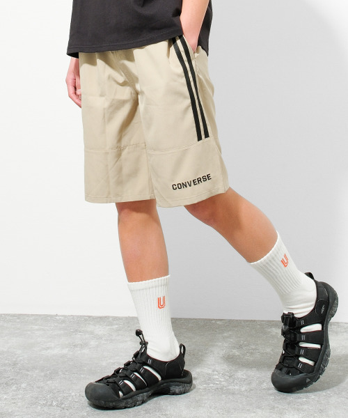CONVERSE（コンバース）の「【水陸両用】CONVERSE 別注ドライポリサイドラインショートパンツ（その他パンツ・キッズ・ブラック/グレイッシュベージュ/カーキ/チャコールグレー・160/150/130/140）」の3枚目の写真