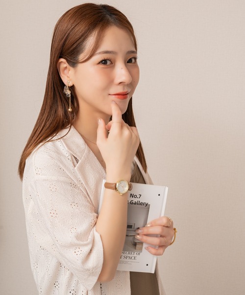 somyon(ソミョン)の「【 somyon / ソミョン 】 淡色カラー ベルト ウォッチ / 腕時計(アナログ腕時計・レディース・ブラウン/ベージュ/グレイッシュベージュ・FREE)」の6枚目の写真