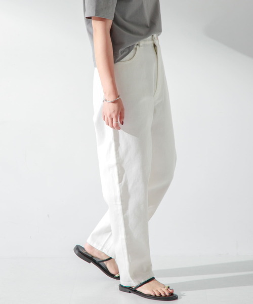 URBAN RESEARCH Sonny Label（アーバンリサーチサニーレーベル）の「コットンカーブパンツ（その他パンツ・レディース・ベージュ/オフホワイト・36/38）」の16枚目の写真