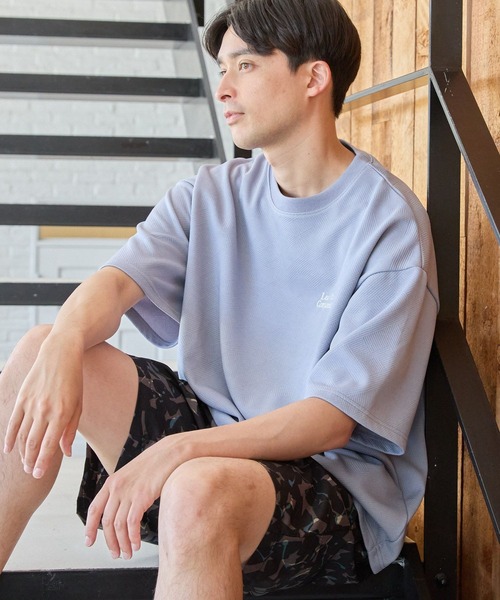 LAKOLE（ラコレ）の「フクレジャガード刺繍半袖T / 126595（Tシャツ/カットソー・メンズ・ブラック/ホワイト/ブルー・MEDIUM/LARGE）」の3枚目の写真