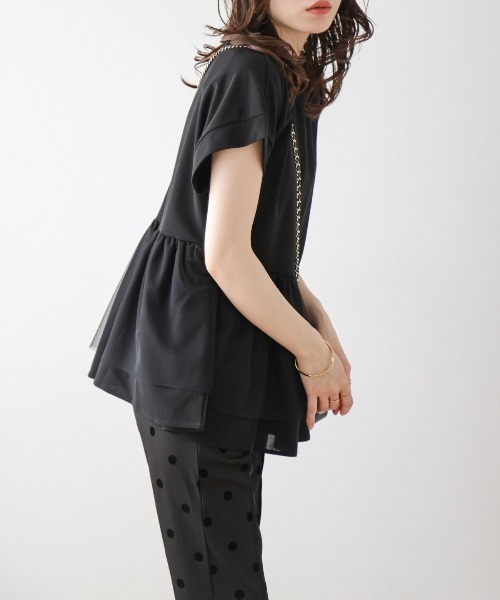 La-gemme(ラジェム)の「異素材MIXペプラムトップス(Tシャツ/カットソー・レディース・ホワイト/ブラック・フリー)」の12枚目の写真