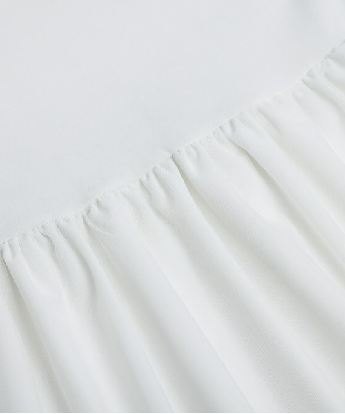 La-gemme(ラジェム)の「異素材MIXペプラムトップス(Tシャツ/カットソー・レディース・ホワイト/ブラック・フリー)」の10枚目の写真