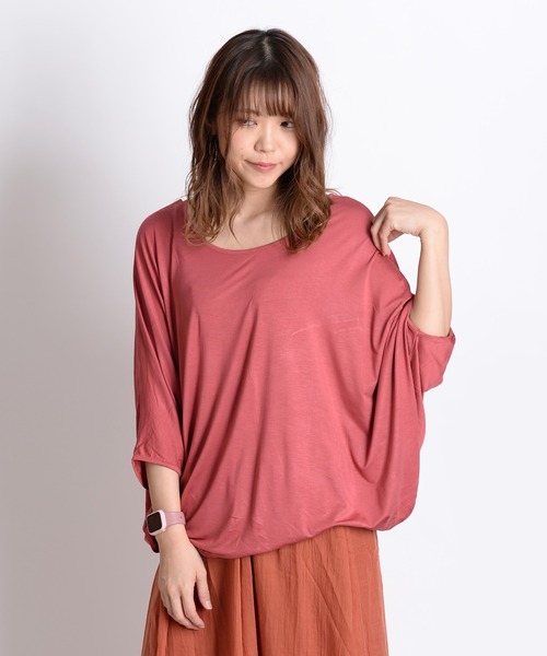 MARAI(マーライ)の「無地 ドルマンカットソー(Tシャツ/カットソー・レディース・グレー/パープル/ブルー/ホワイト/イエロー/ベージュ/グリーン/レッド/ブラック/ピンク・FREE)」の10枚目の写真