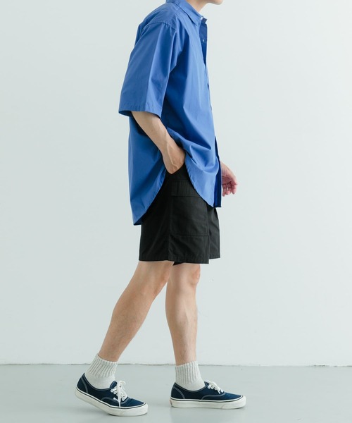 ITEMS URBANRESEARCH（アイテムズ アーバンリサーチ）の「コットンナイロン RIP STOPショートパンツ（その他パンツ・メンズ・ブラック/カーキ・MEDIUM/LARGE）」の11枚目の写真