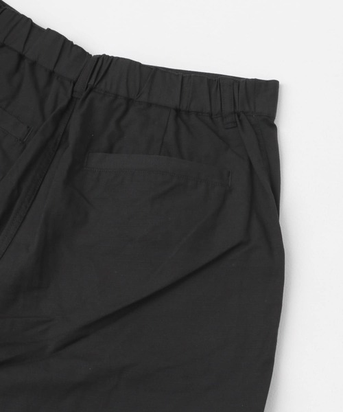 ITEMS URBANRESEARCH（アイテムズ アーバンリサーチ）の「コットンナイロン RIP STOPショートパンツ（その他パンツ・メンズ・ブラック/カーキ・MEDIUM/LARGE）」の20枚目の写真